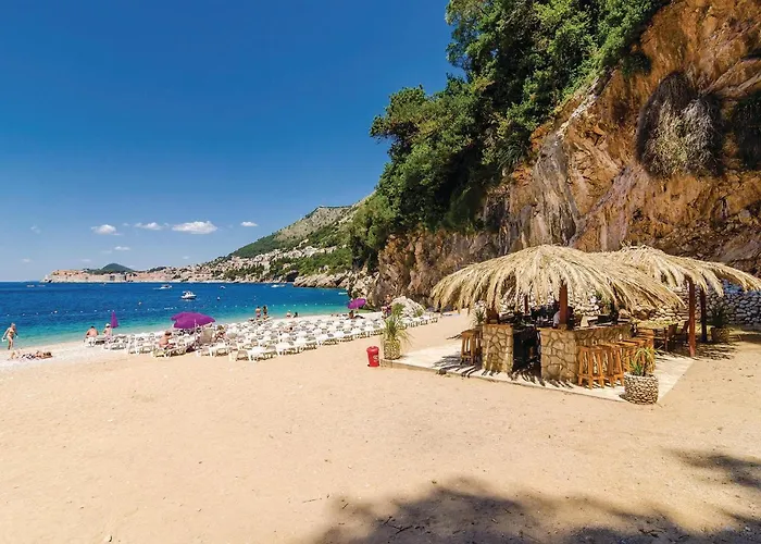 1 Bedroom Amazing In *